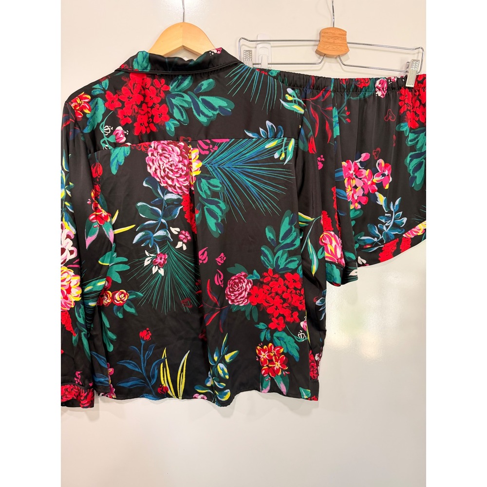 Stars Above Women Black Floral Satin Pajama Set Long Sleeve Top Shorts Large - Picture 5 of 11